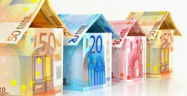  Maison en billets euros 