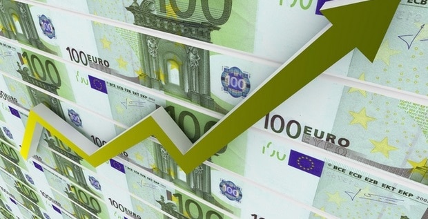  Billet 100 euros et flèche d'hausse économique
