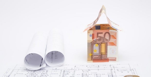   Construction maison sur papier