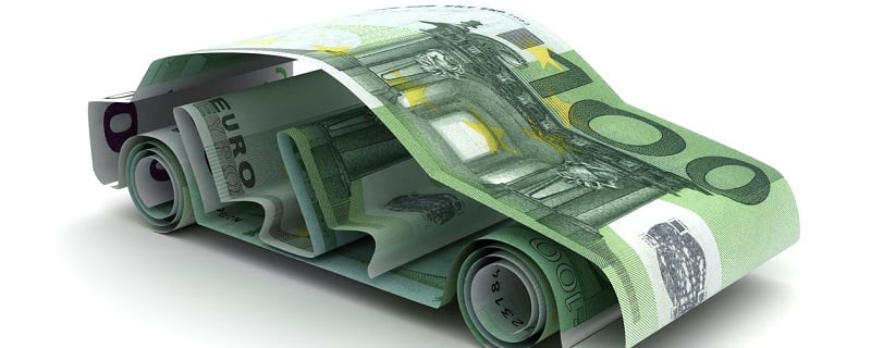 origami voiture en billet de banque euros