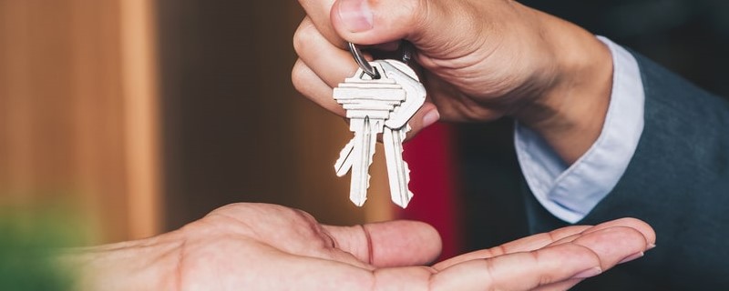 agent immobilier qui donner la clé de la maison