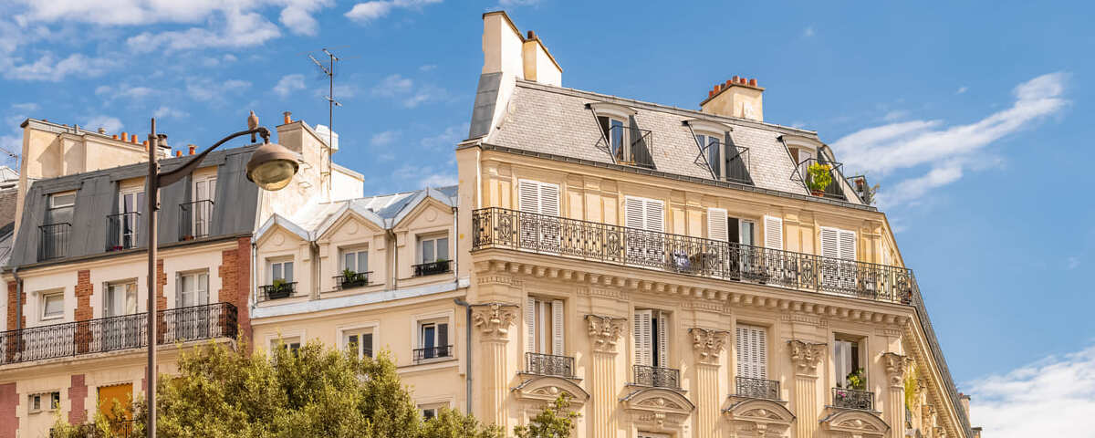 b&acirc;timent parisien