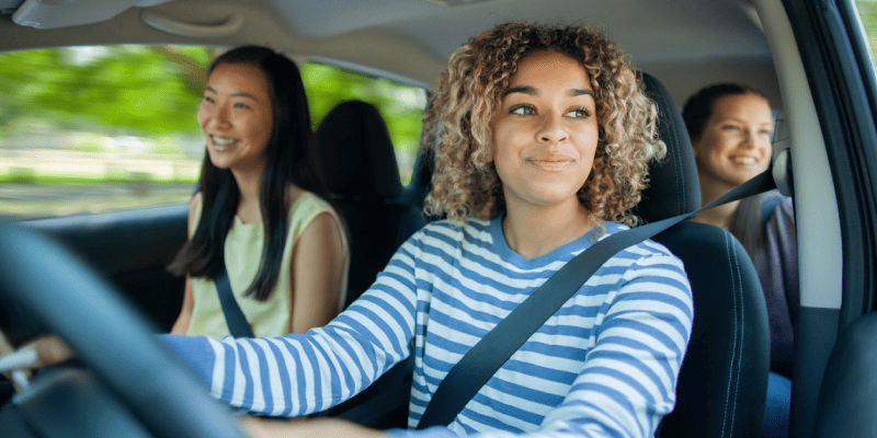 Comparaison des assurances auto pour un profil jeune conducteur (permis récent ou jamais assuré)