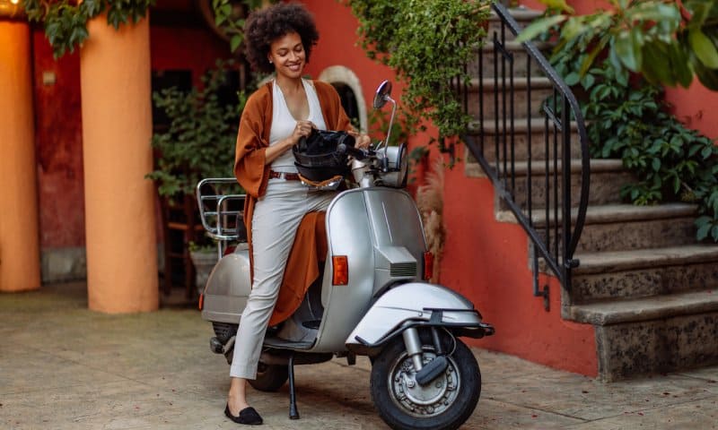 bon contrat d’assurance scooter : meilleures offres adaptées à votre situation