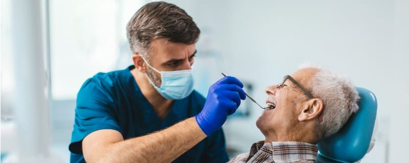 Meilleures mutuelles dentaires pour senior