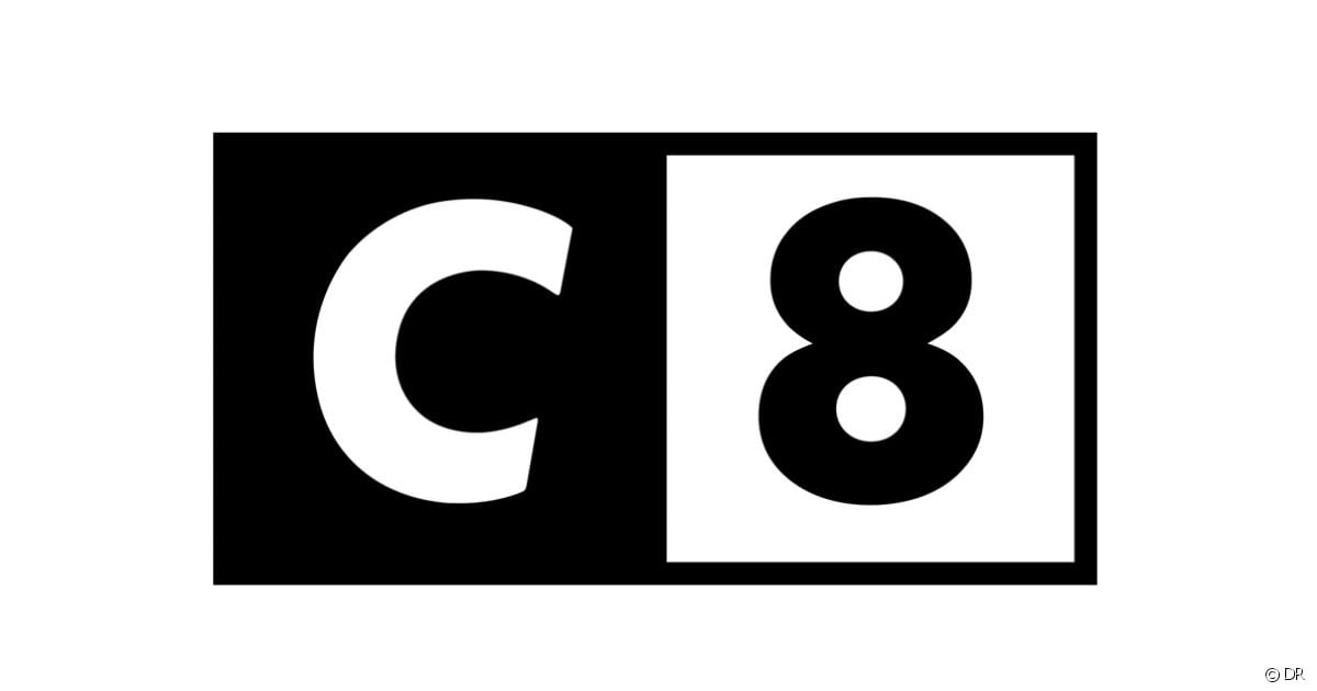 c8 logo