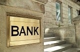 Le rachat des crédits par une banque étrangère
